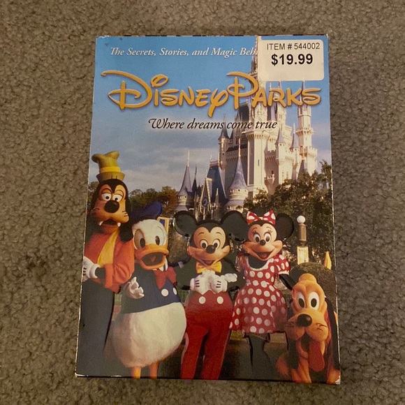 NWT DVD Box Set- Disney Parks:The Secrets, Stories, and Magic Behind the Scenes - Picture 1 of 7